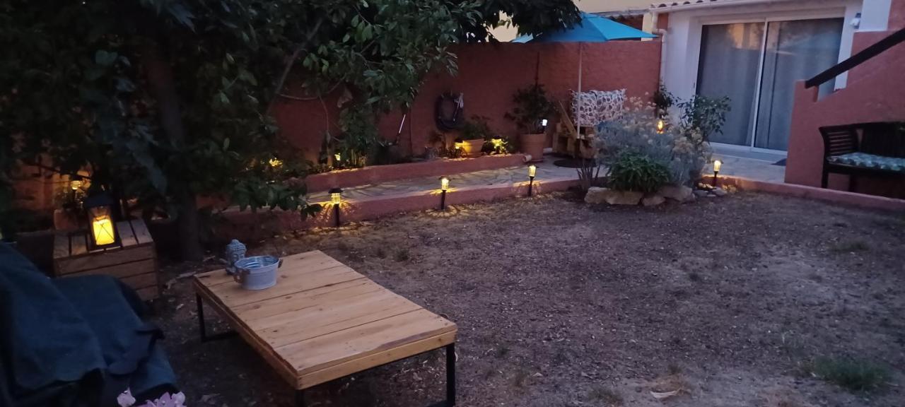 Escapade Apartment Тулон Екстериор снимка